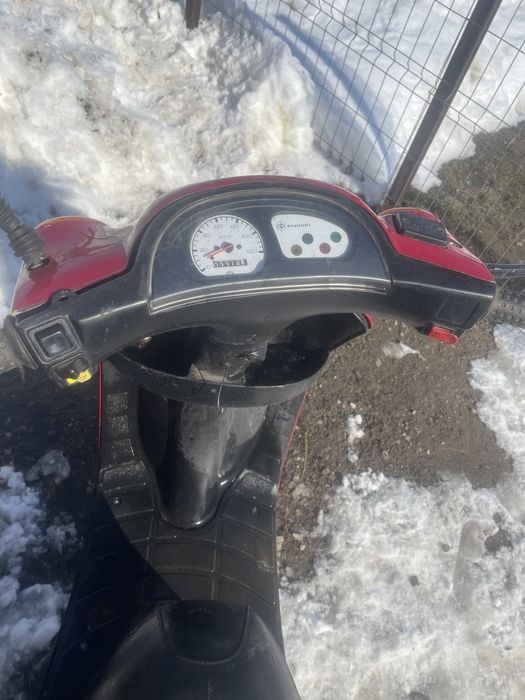 Scuter de vanzare 700 lei sau schimb