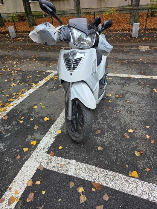 vand scuter Kymco people s 50