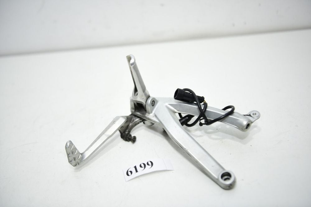 DUCATI PANIGALE V4 / S Suport scarita si pedala de frana dreapta