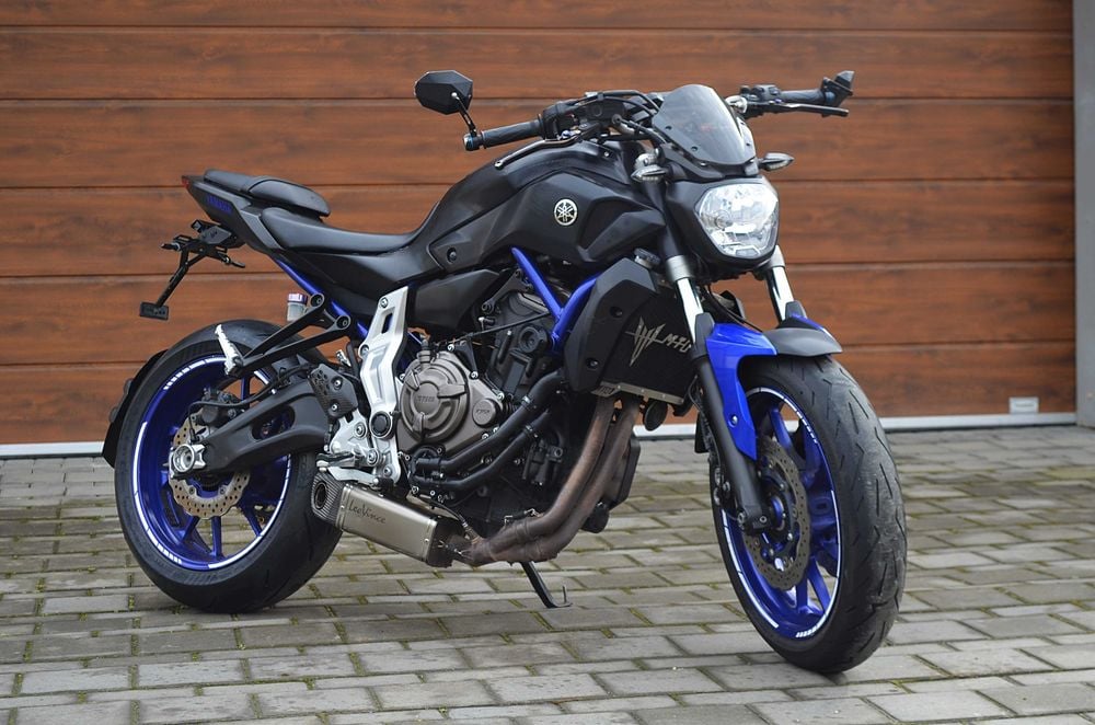 Yamaha MT 07 ABS - 35kw/A2 - Leo Vince