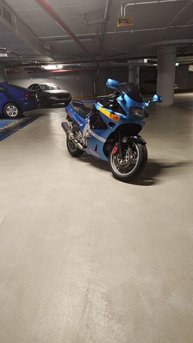 Vand Kawasaki ZZR 600D reconditionat