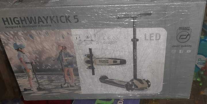 trotineta noua de vanzare