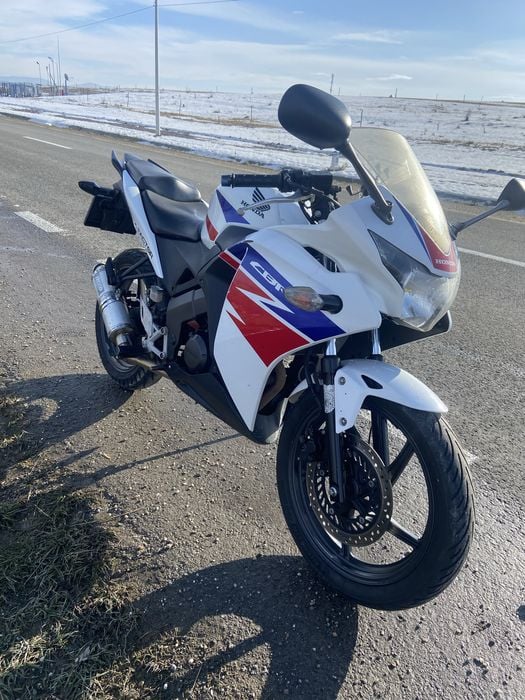 Vand Honda CBR125R