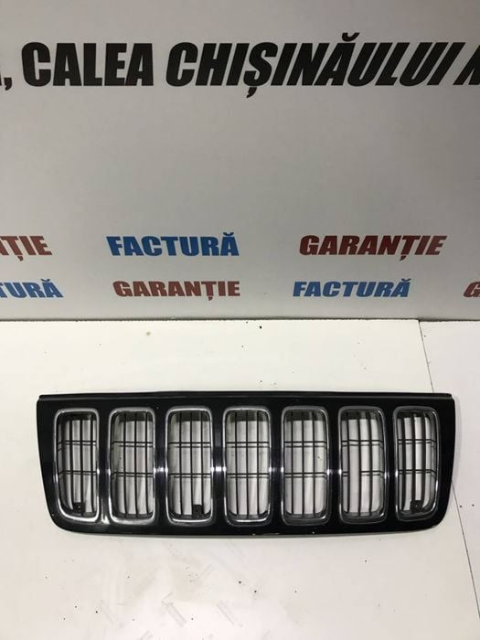 Grila fata Jeep Grand Cherokee 1999-2005 Originala