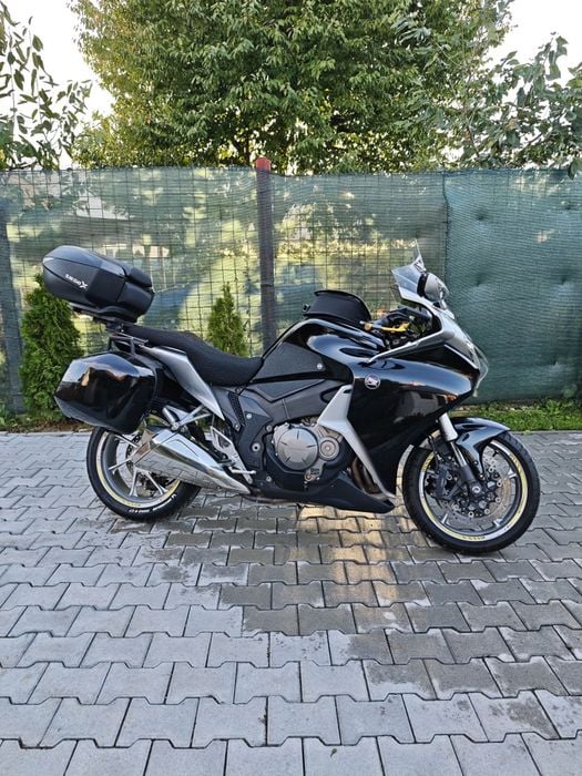 Honda vfr1200f 2011