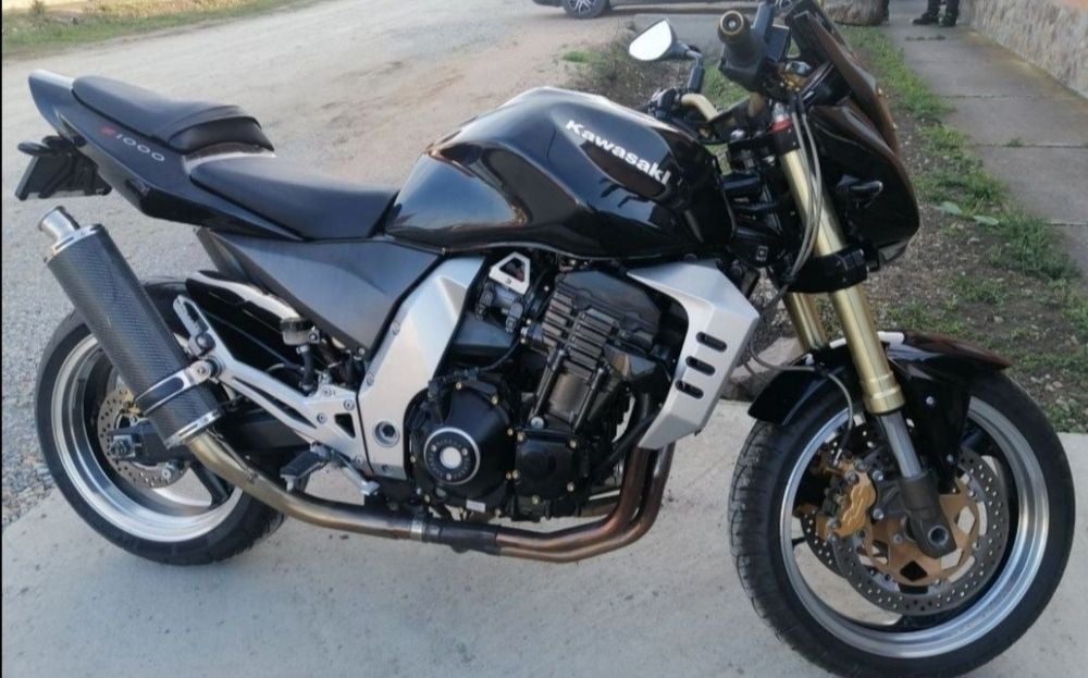 Kawasaki Z 1000 inmatr Ro.
