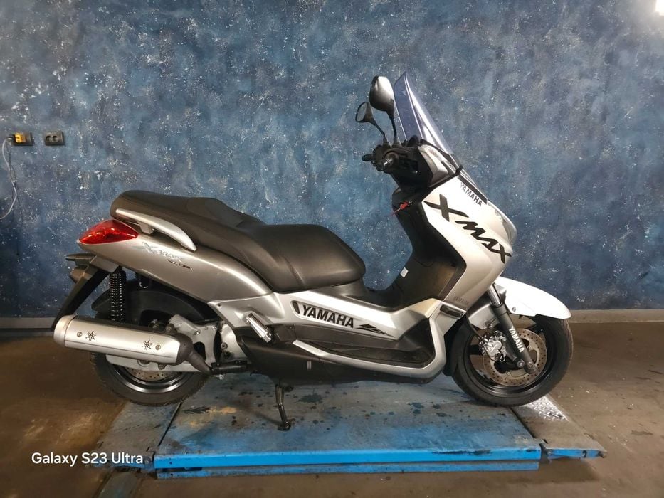 scuter yamaha x max 125cc