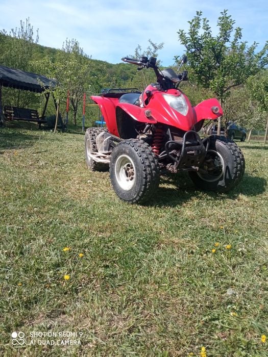Vând ATV kymko kxr de 250 automat