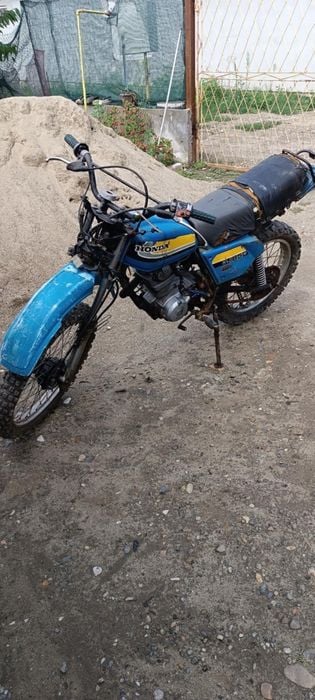 Cross honda xl 185