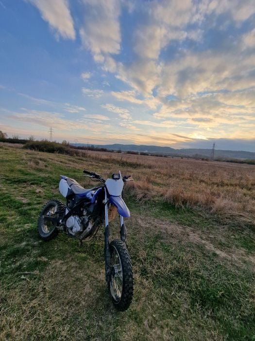 Vând cross yamaha wr125x