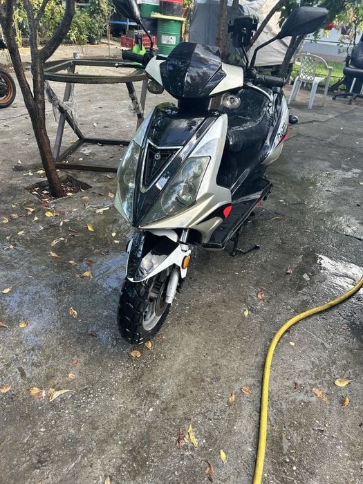 Vand scuter in 4 timpi