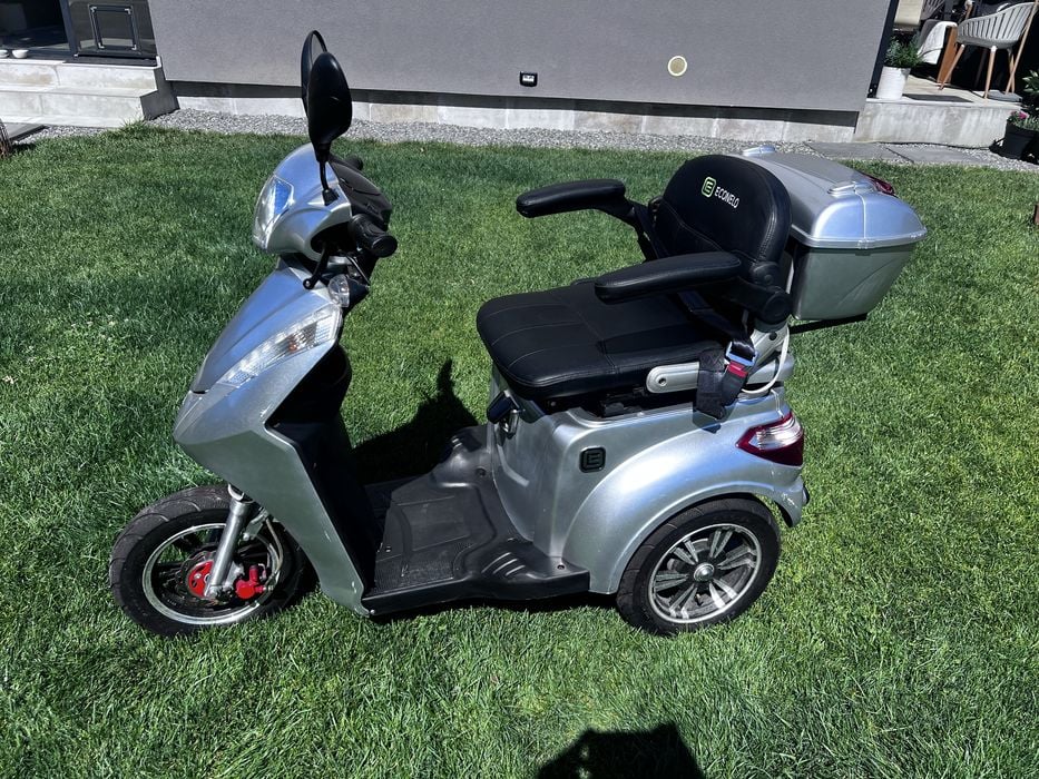 Motociclu electric Econelo pt batrani scuter scooter pers dizabilitati