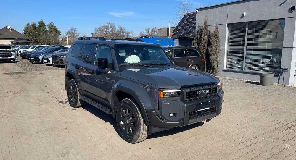 Dezmembrez Toyota Land cruiser 250 2025