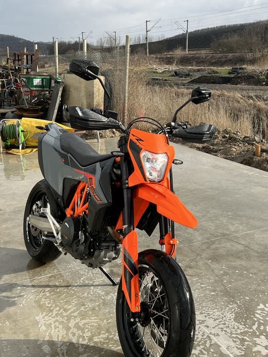 Ktm smc-r 690