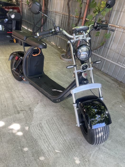 Scuter Electric 2025 JRH