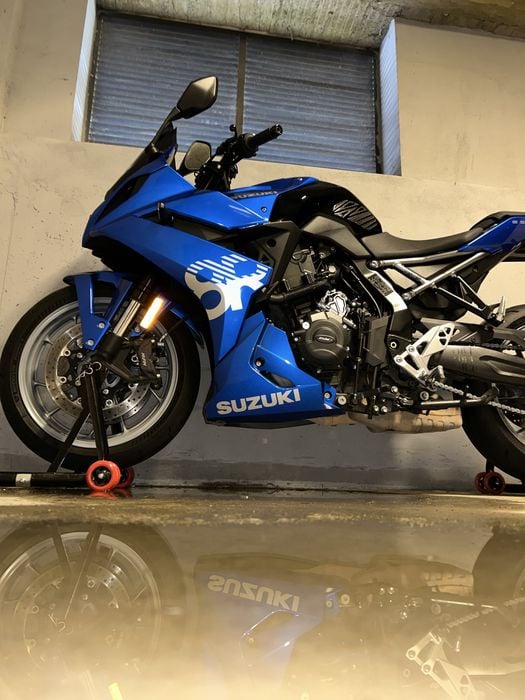 Suzuki GSX8R - Puig Z-Racing, Michelin Power 6