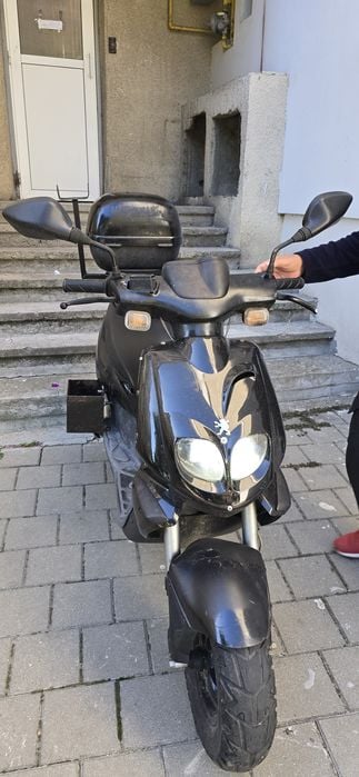 Scuter Peugeot Trek