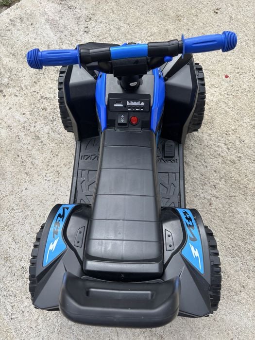Vand ATV pentru copii