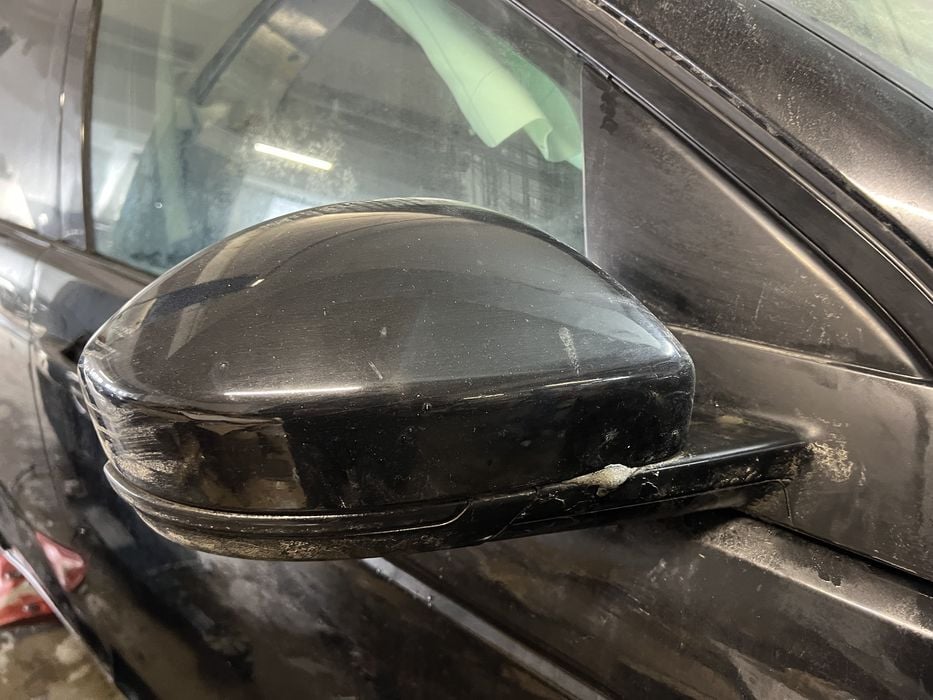 oglinda dreapta rabatare electrica  land rover discovery 2.0 motorina