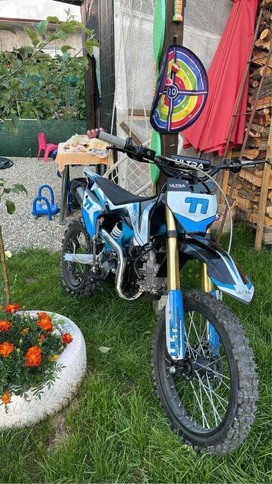 Vand sau schimb Cross 125cc 4t