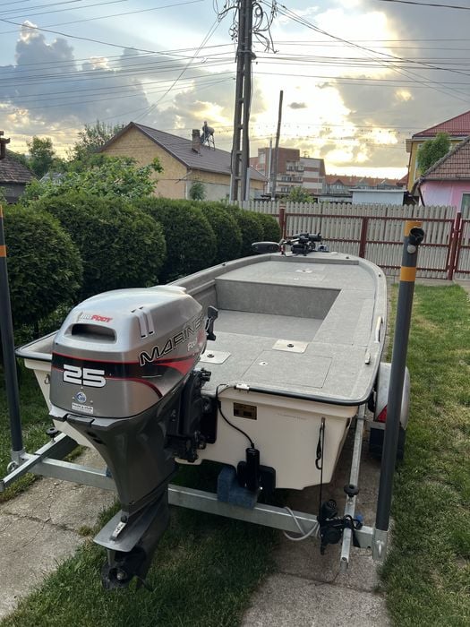 Schimb cu moto sau Vespa barca spinning