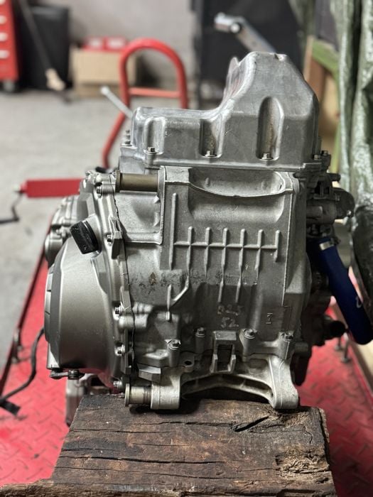 Vand motor 1000 Kawasaki ZX10R 2011-2015