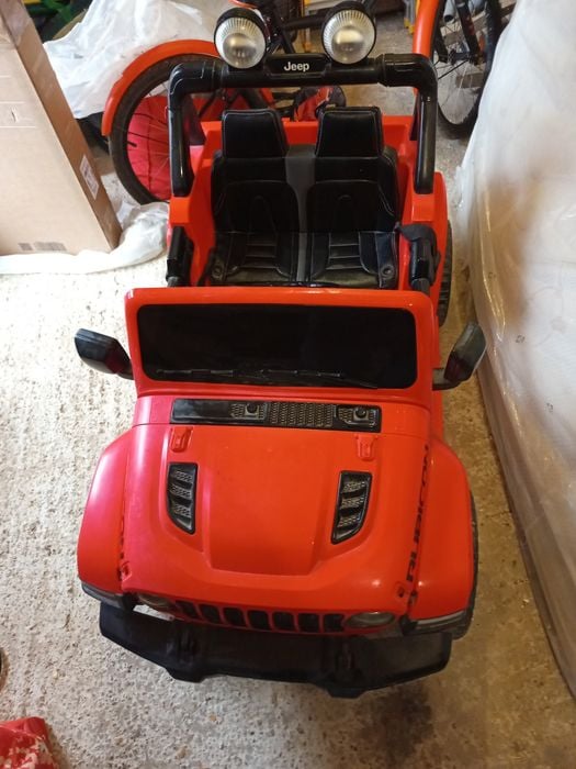 Masinuta electrica rosie copii 4 x 4 masina jeep rubicon wrangler