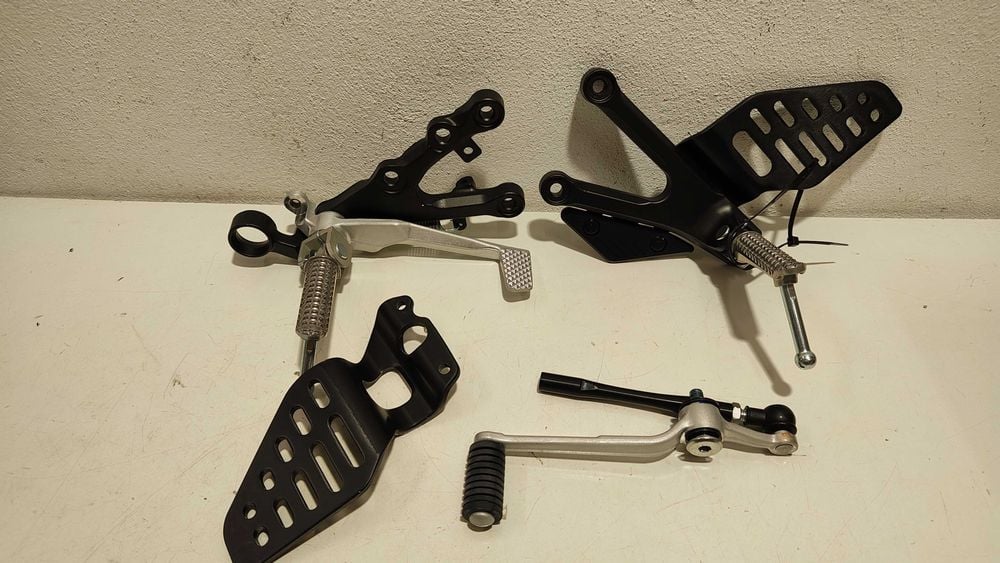 Scarite toba originala Yamaha R6 2012 pilot complete
