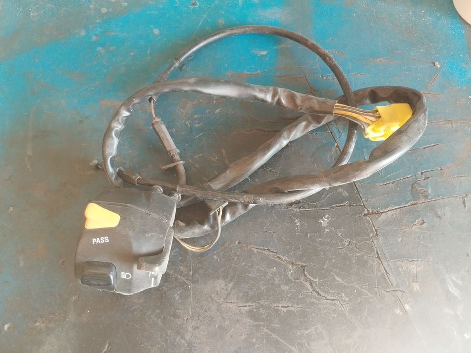 Bloc lumini comanda stânga Suzuki Gsxr 600 model 2001