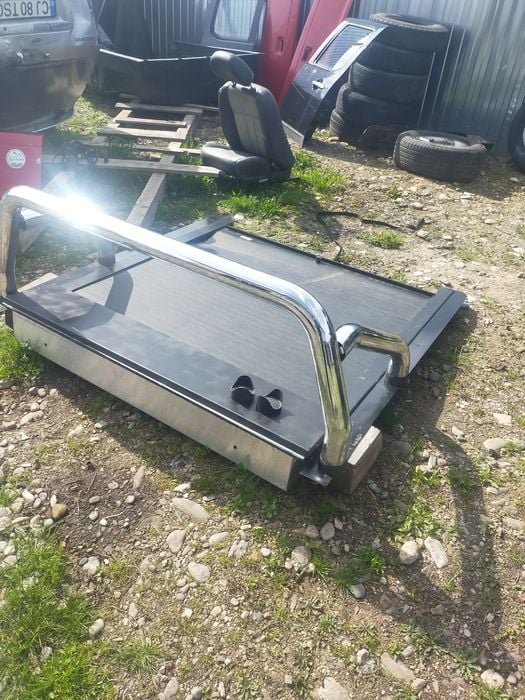 Rullou lada Ford Ranger Mazda b Mitsubishi L200 Navara Toyota hilux