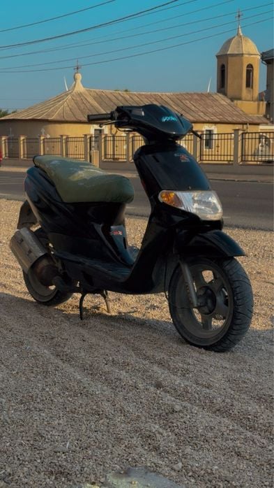 Scuter piaggio (nam acte)
