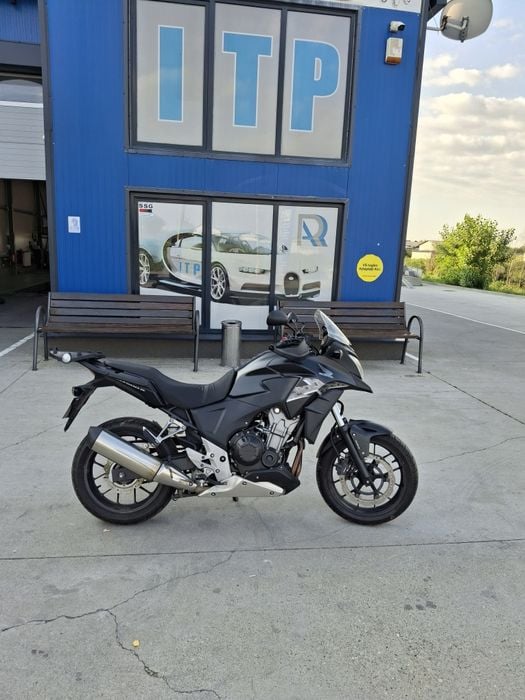 Vând Honda  cb 500x