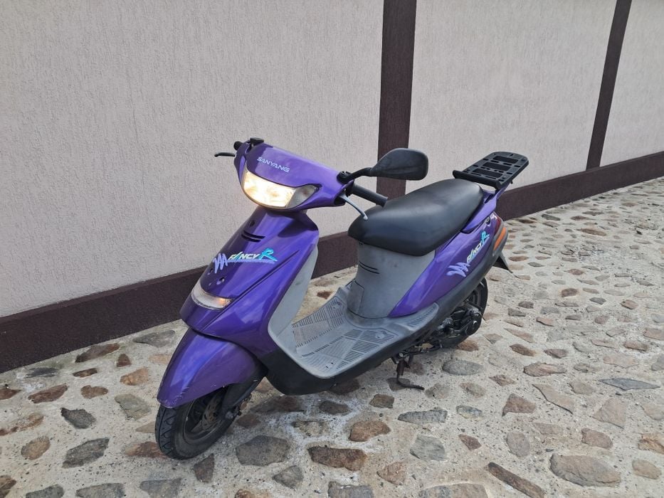 Scuter 49cm SANYANG(Honda)