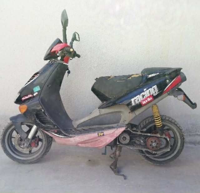 Vand scuter aprilia sr2