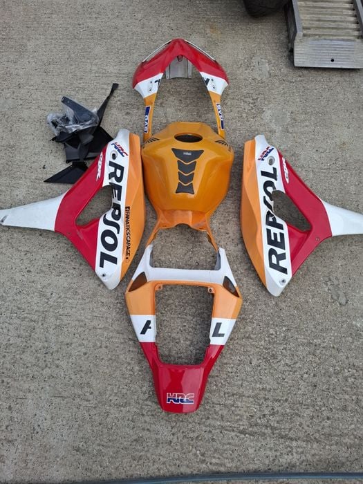 vand kit carene aftermarket Honda cbr 1000 rr model 2007. incomplet
