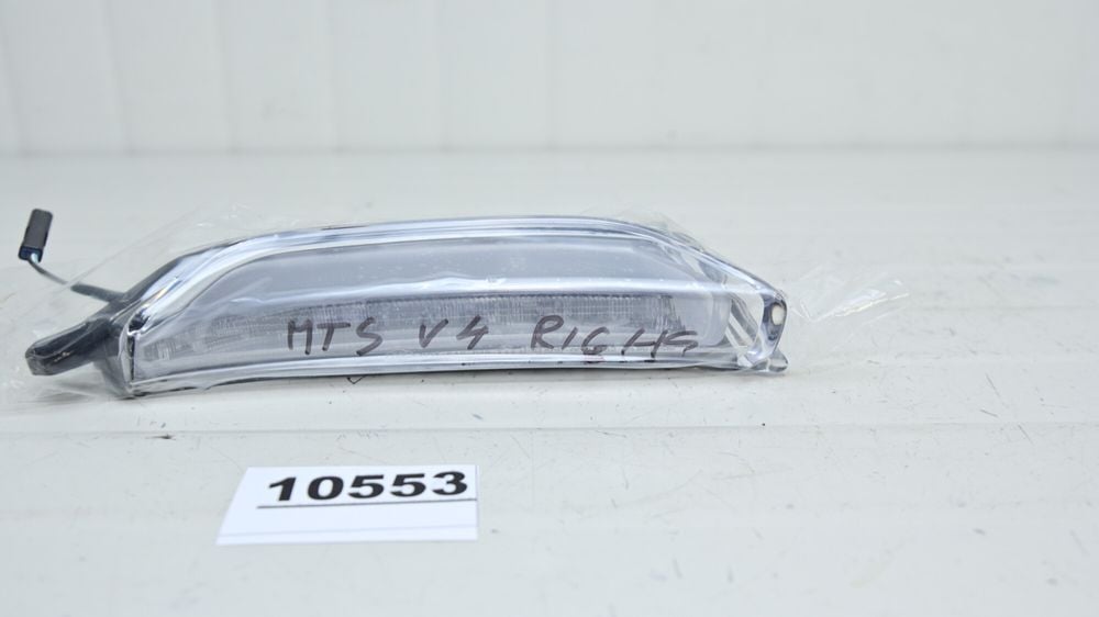 Ducati Multistrada V4 2021 - 2025 Semnalizare Fata Dreapta