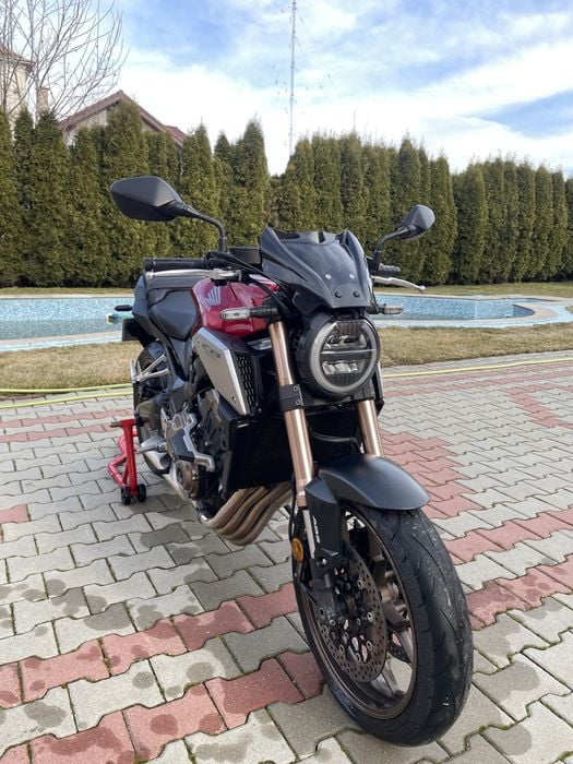 Honda CB650R 2021 A2 14.000km