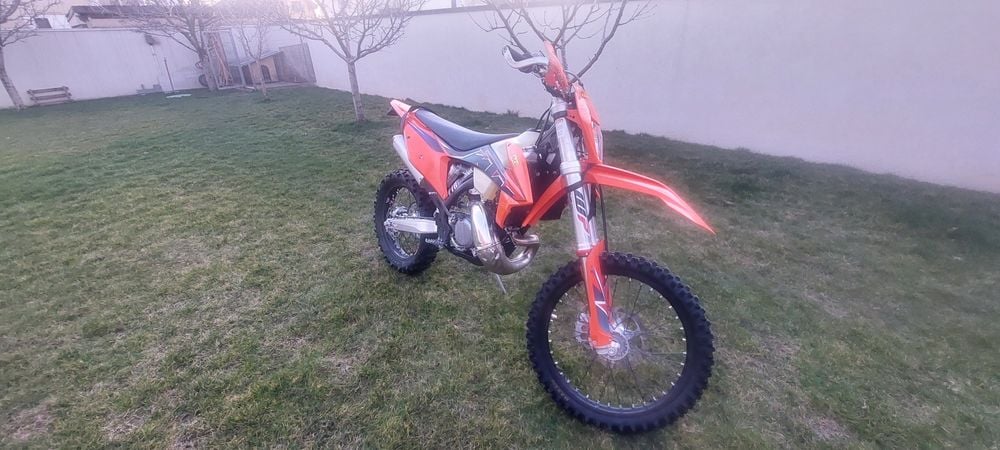 Vand KTM 150 EXC TPI ca nou