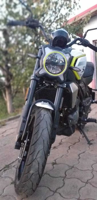 Vand motocicleta CfMoto 300 CL-X