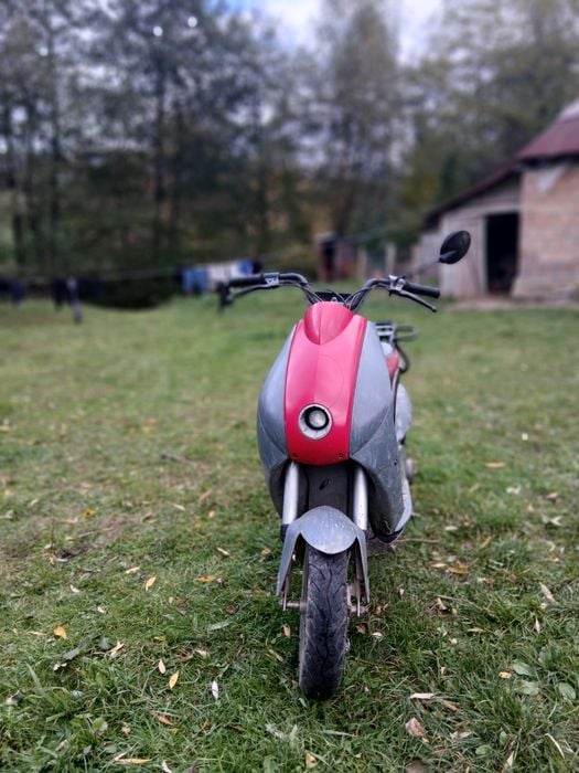 Vand sau schimb scuter