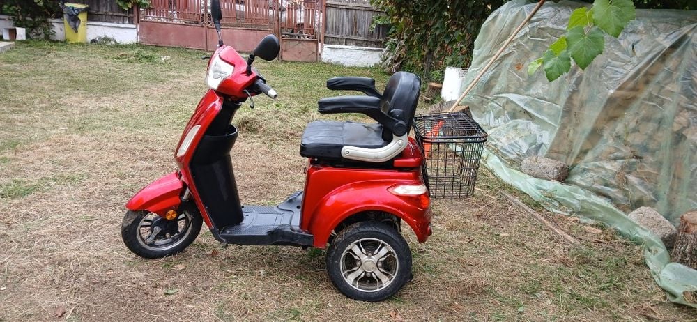 Triciclu electric de vanzare