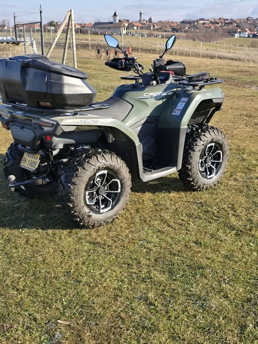 Vând cf moto x4 2023