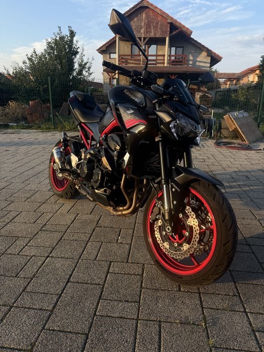 Kawasaki Z900/2021