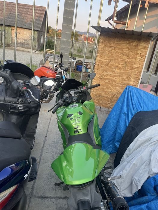 Kawasaki Ninja 250 R