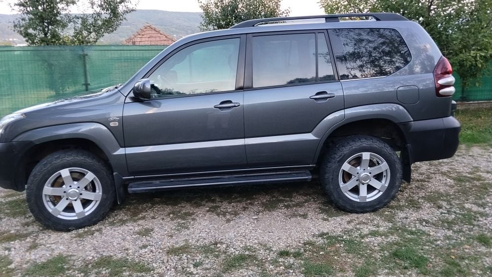 Toyota Land cruiser J 120 an 2003 autoutilitaraN1