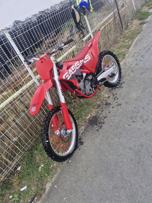 Vând cross GASGAS MC250F