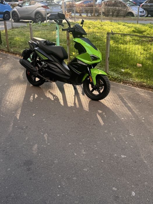 Vand scuter .BSK diablo limitat 25kmh