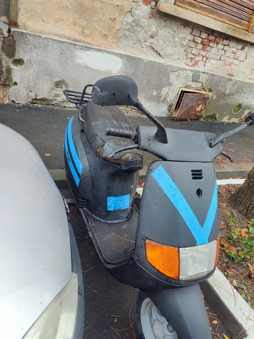 Vând sau schimb cu scuter de 49