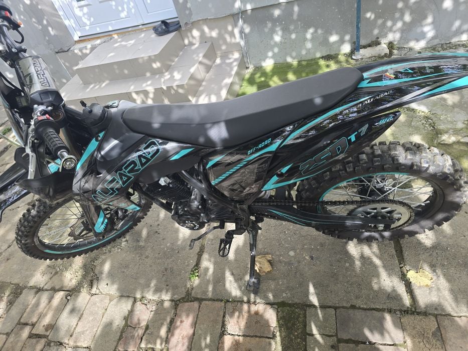 Cross Alfarad T7 2025