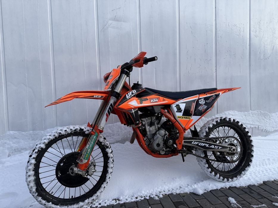 Se vinde ktm 250 sx-f